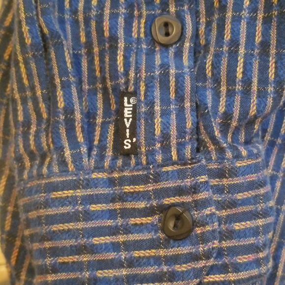 Men's XL vintage Levi's button up shirt - Picture 5 of 8